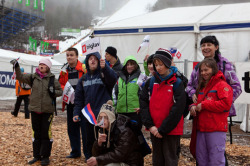 Rekordno število mladih na četrtkov dan v Planico, foto:  www.triglav.eu