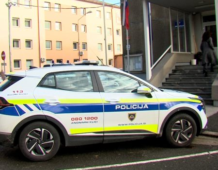 policija